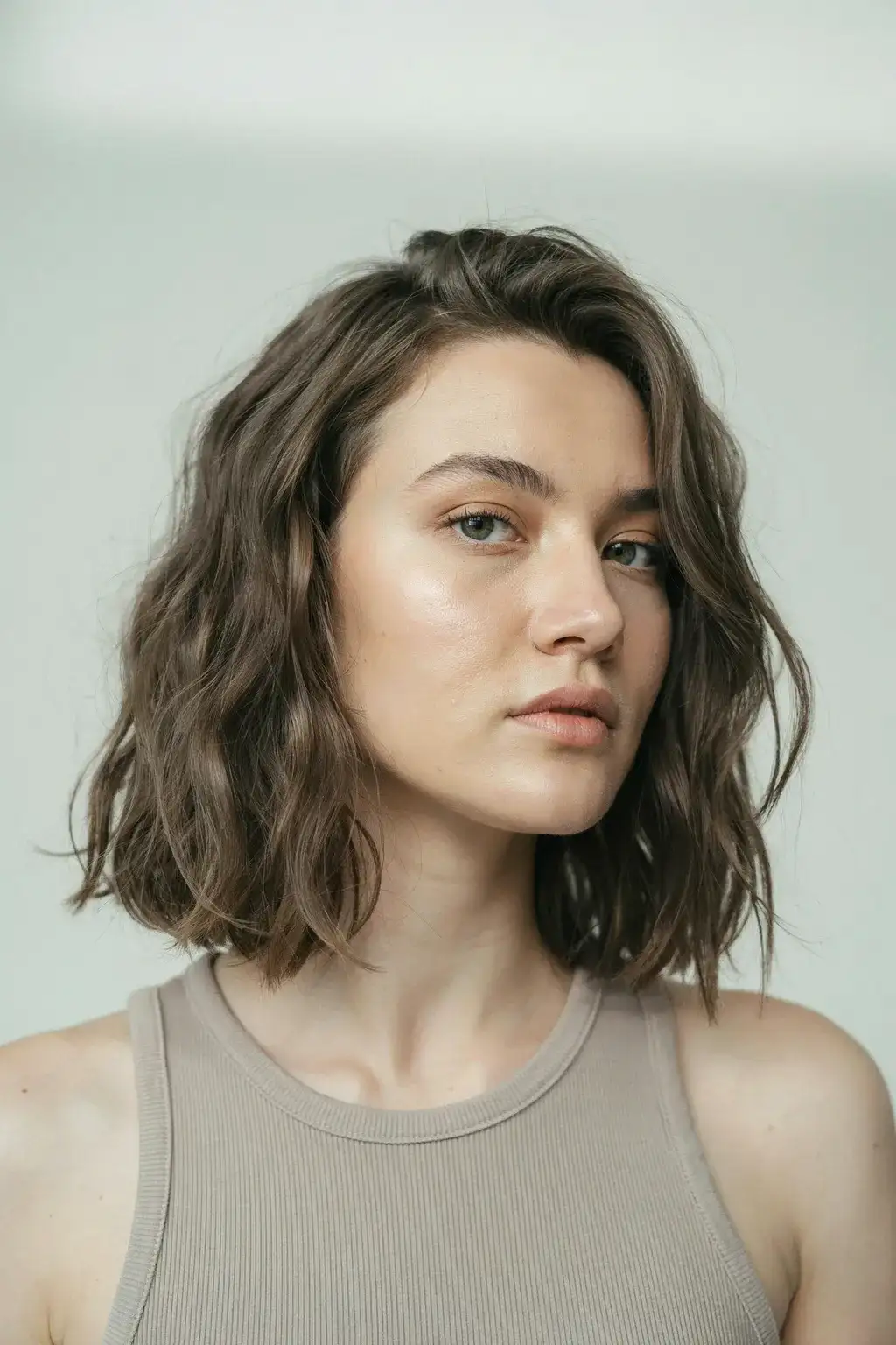choppy shoulder length wave