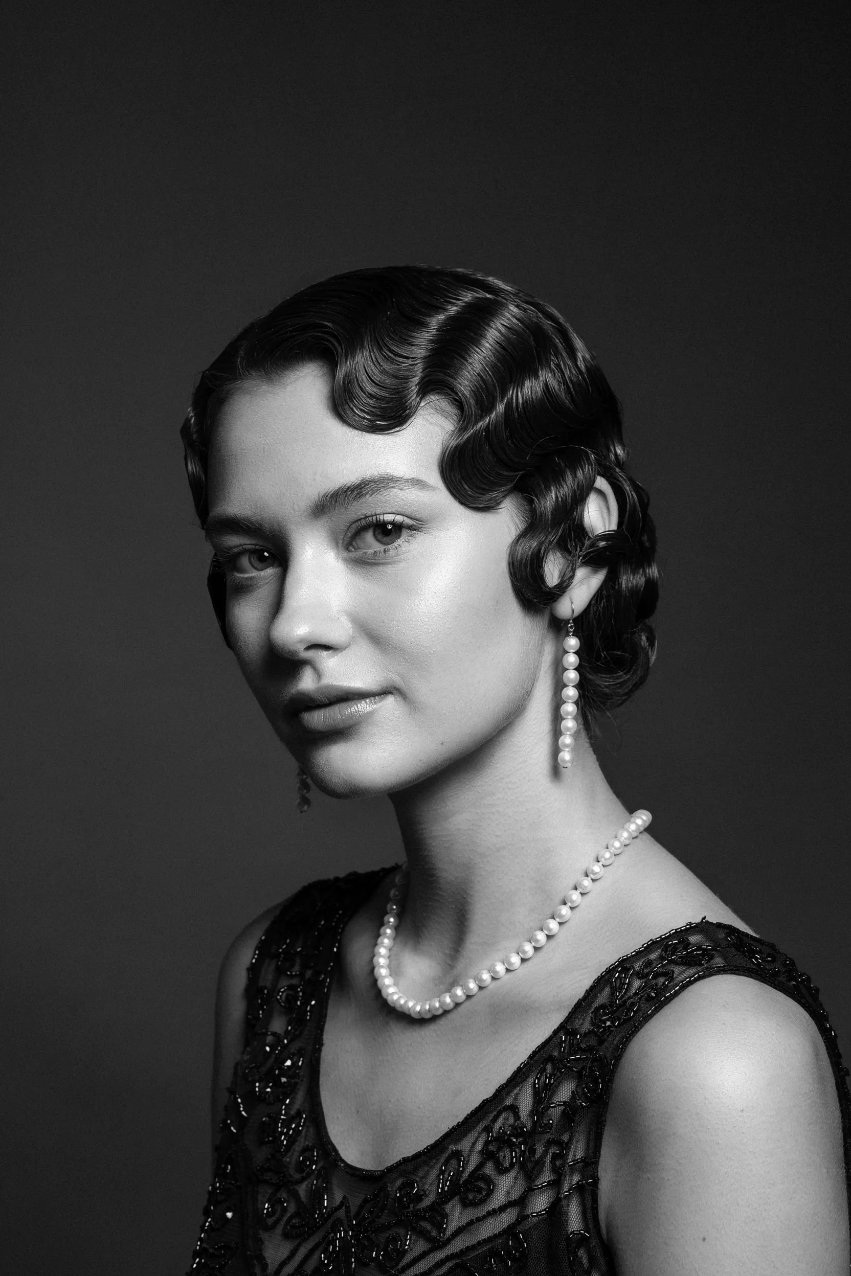 retro finger waves