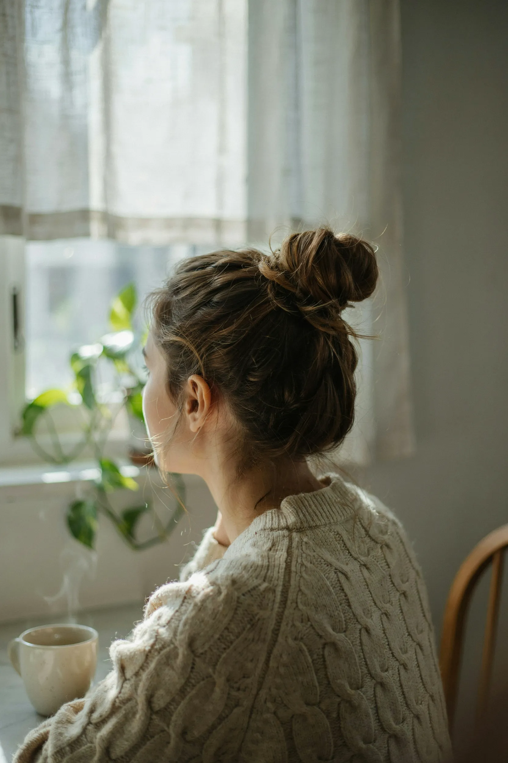 low messy bun