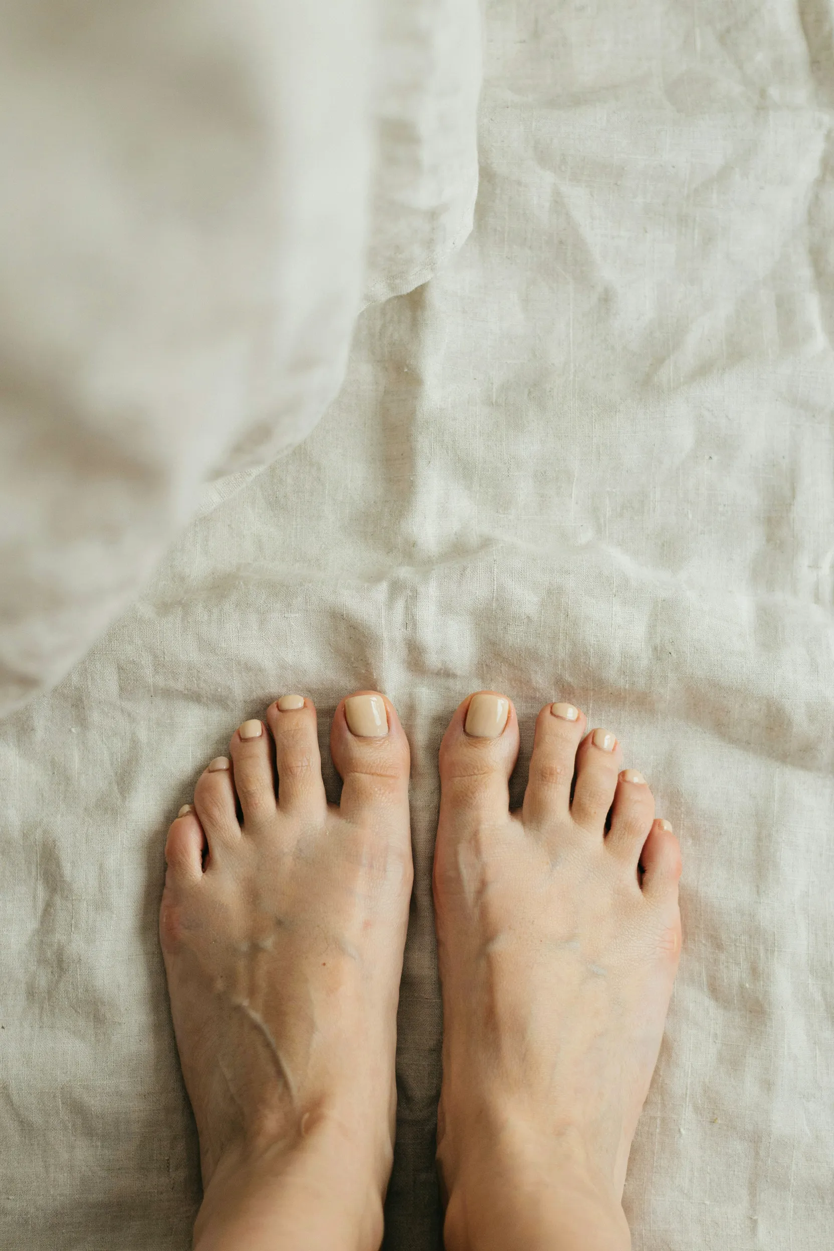 creamy beige minimalist
