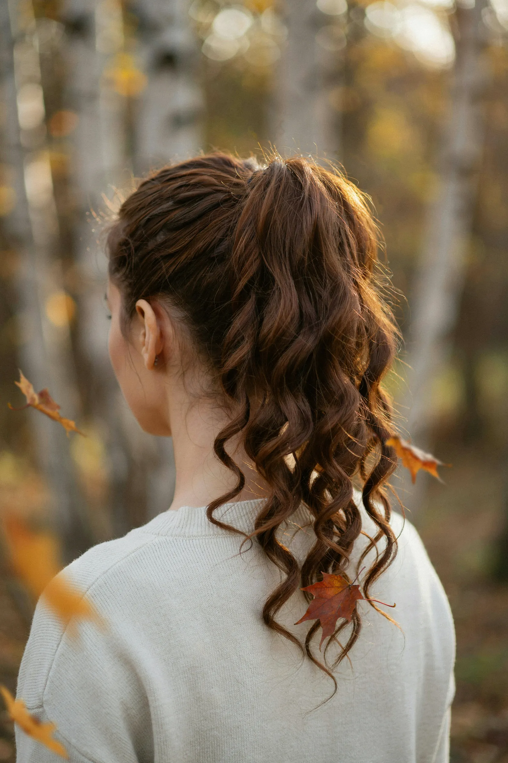 curly high pony