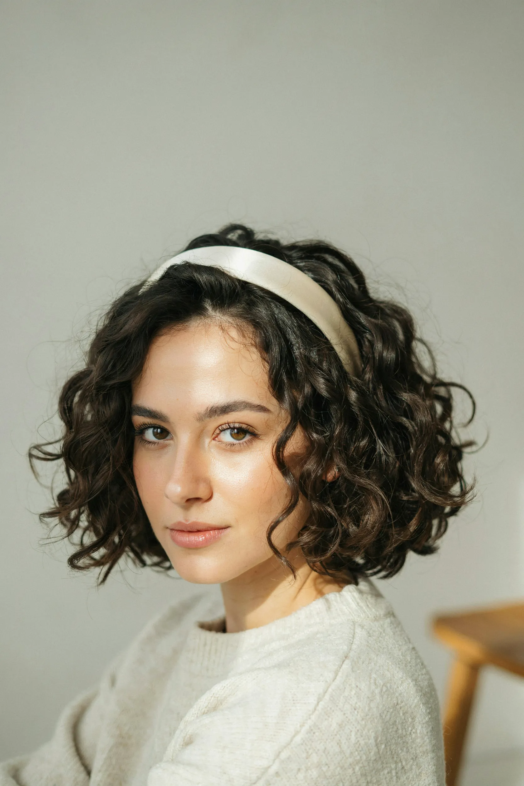 messy curly bob