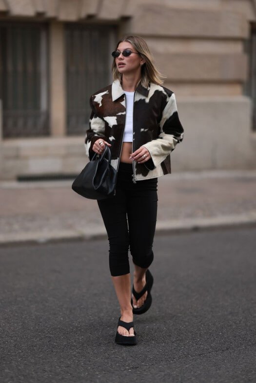 Capri-length leggings